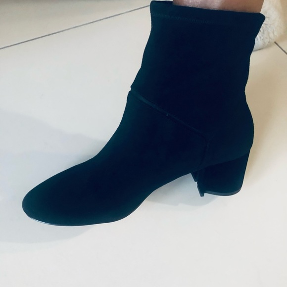 COACH SUEDE BOOTIE - Picture 9 of 9